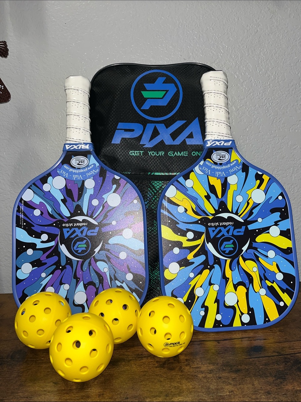 Blue & Yellow Pickleball Paddle Set with Yellow Balls NWT!!!